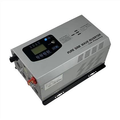 Jedan solarni 4kw hibridni inverter
